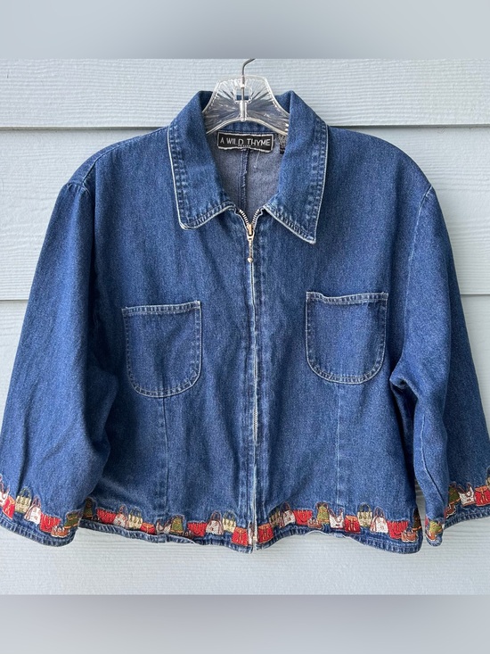 Wild Thyme Jackets & Blazers - A Wild Thyme Women's Blue Denim Zip-Front Jacket
